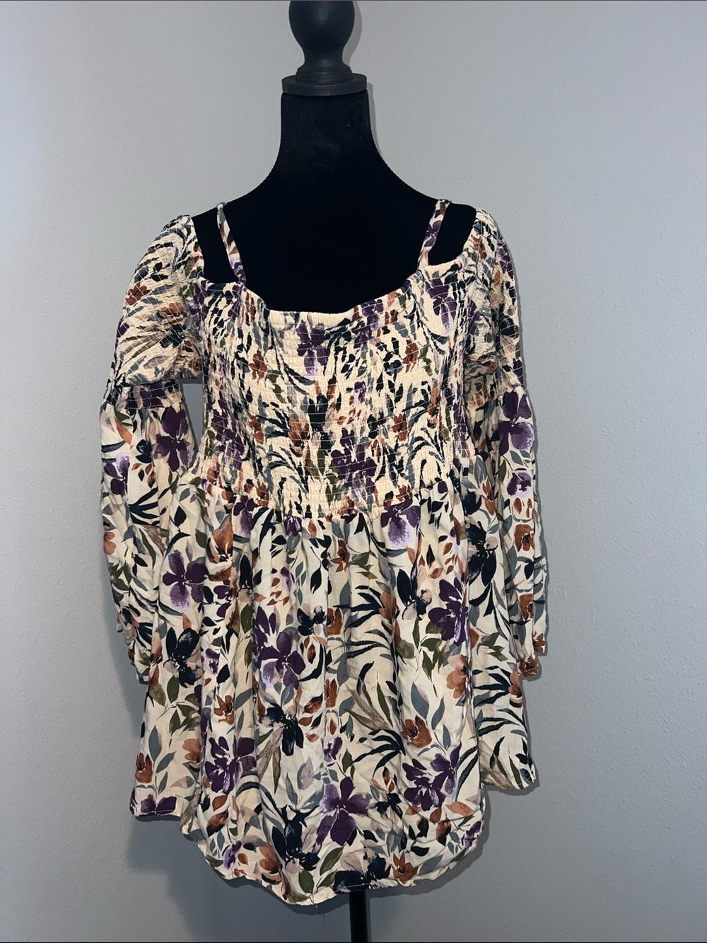 torrid Cream Floral Smocked Peasant Tunic with Purple and Brown Accents